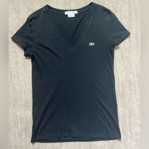 Women’s Lacoste tshirt. Size 34. Color black.